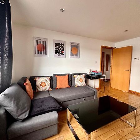 City Centre Apartment Next To Bus And Train Station Inverness Exteriör bild