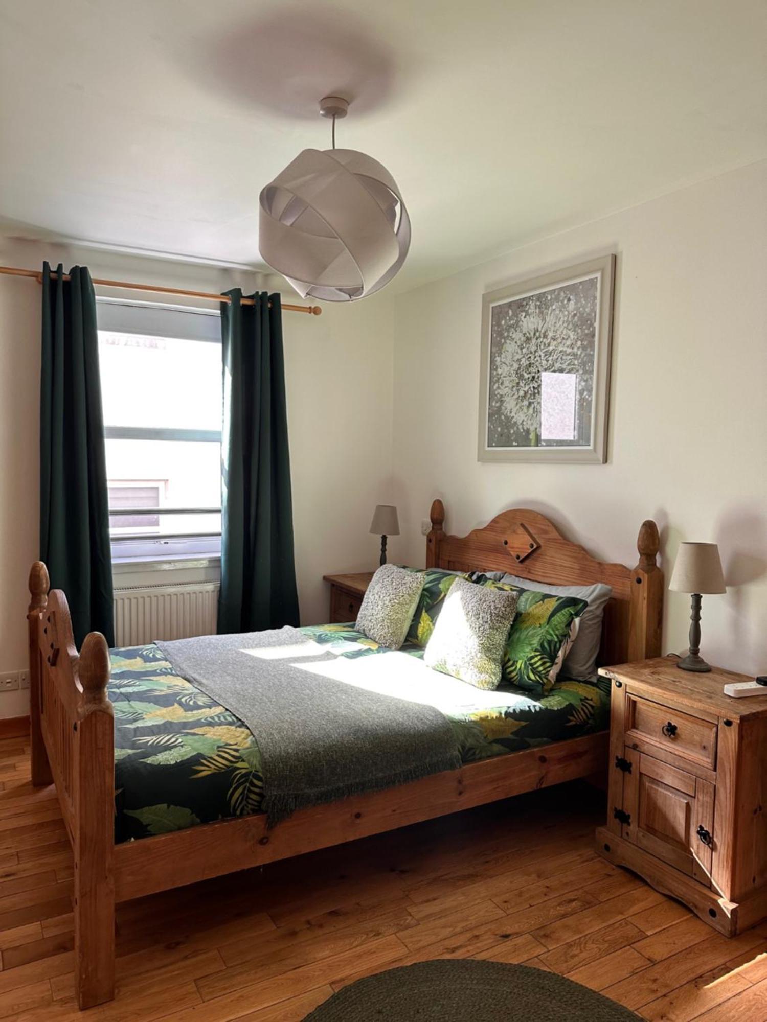 City Centre Apartment Next To Bus And Train Station Inverness Exteriör bild